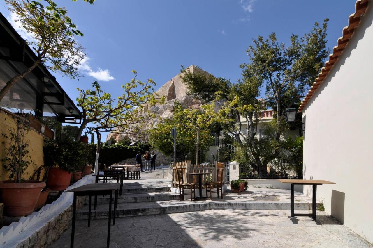Historic Plaka Apartments Athena Bagian luar foto