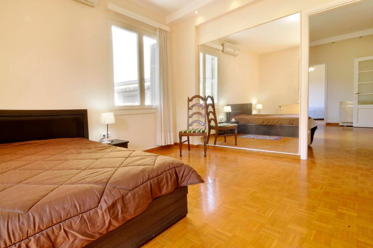 Historic Plaka Apartments Athena Bagian luar foto