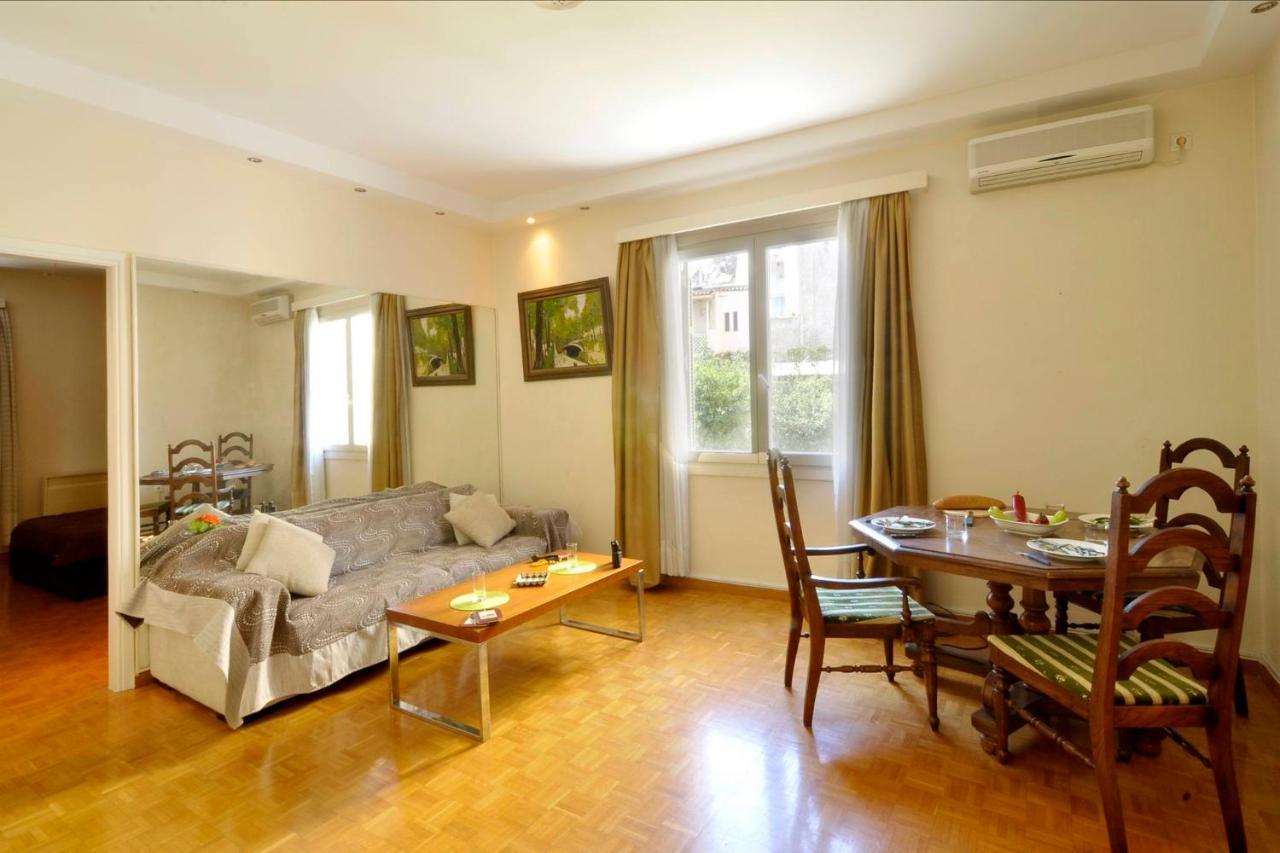 Historic Plaka Apartments Athena Bagian luar foto